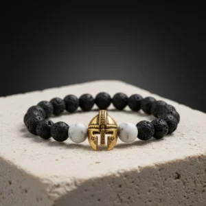 Home bracelet arène 02, pierre volcanique et quartz blanc